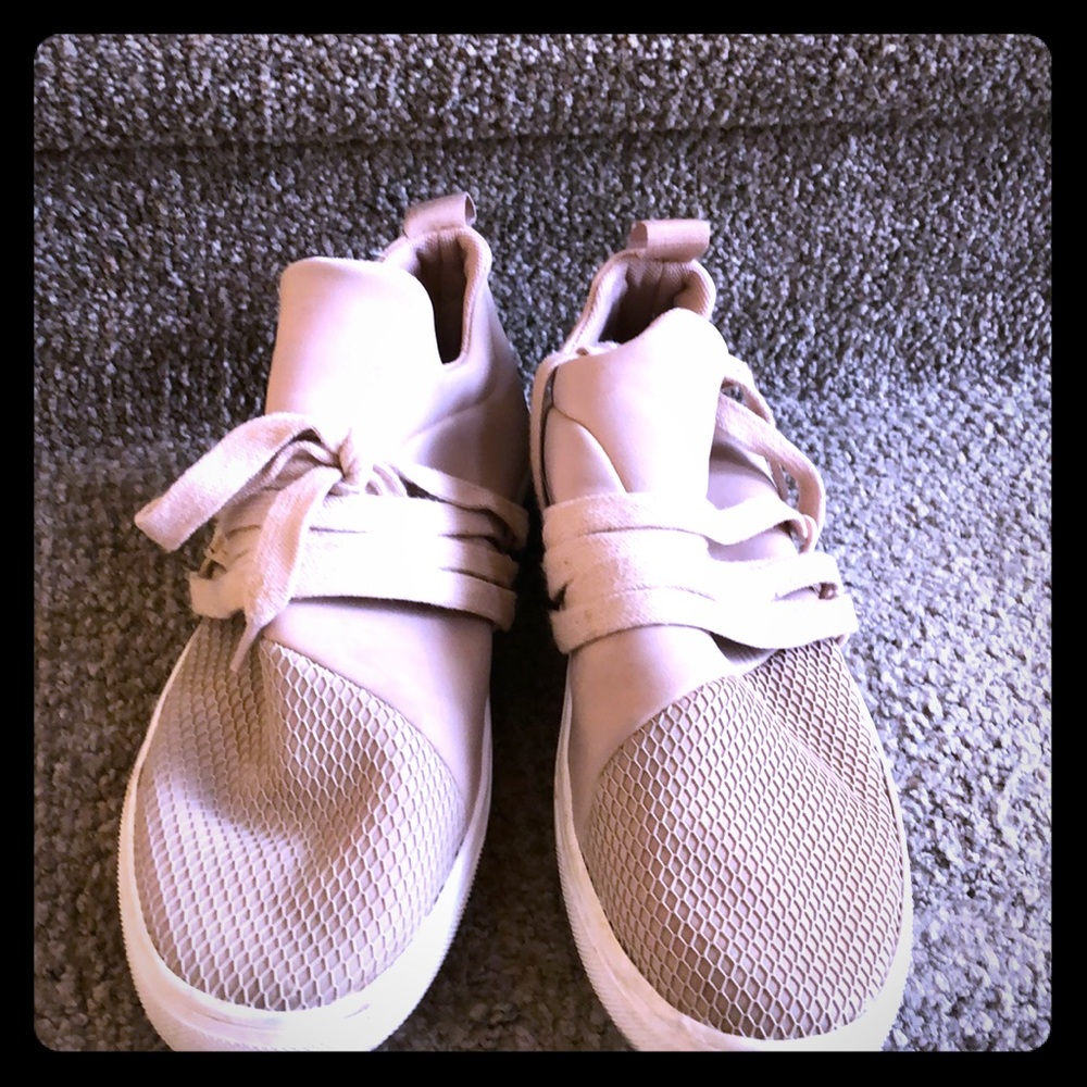 Steve Madden rose pink tennis